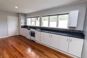 11 Eldon Grove, Taita