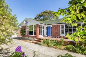 4 Ashcroft Place, Burnside