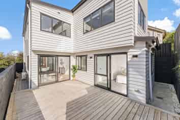 83B Penzance Road, Mairangi Bay