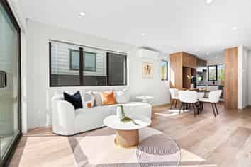 83B Penzance Road, Mairangi Bay