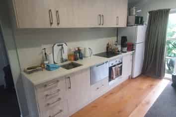 6/24A  Grange Road, Mount Eden