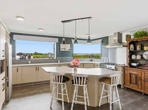 231 Kawiu Road, Levin