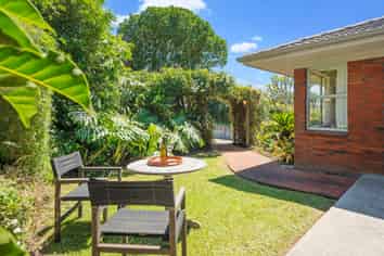 54a Seacliffe Road, Hillsborough