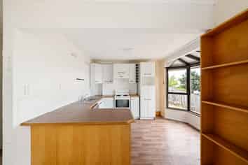 33 Tuawera Terrace, Sumner