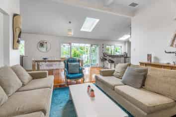 4 Tenterden Ave, Mount Eden