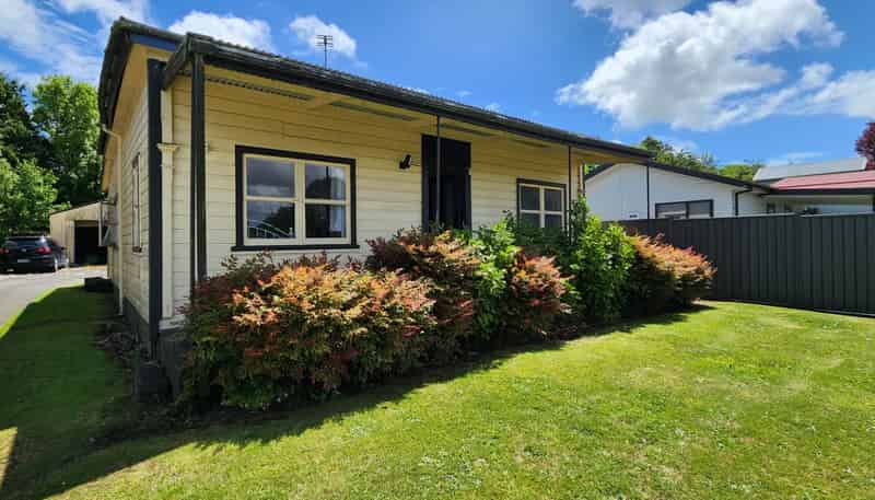 238 Bridge Street, Eltham