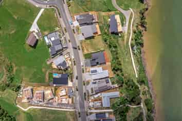 48 Rangitahi Road, Raglan