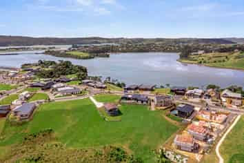 48 Rangitahi Road, Raglan