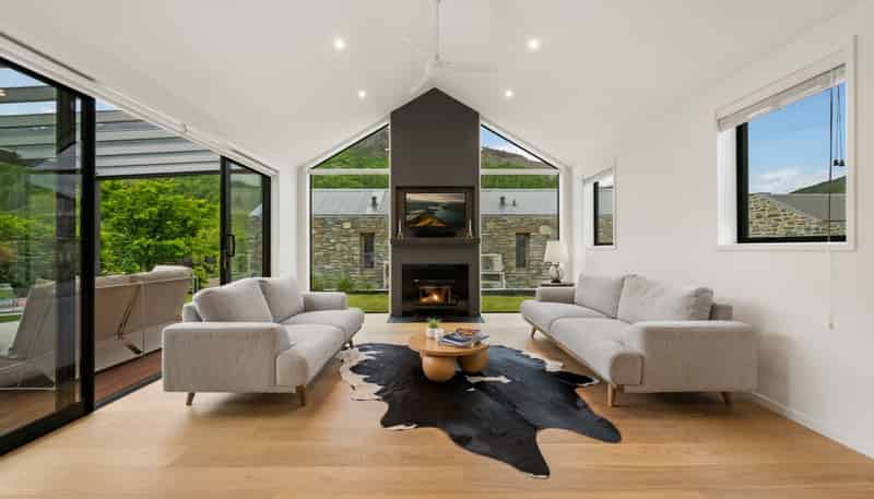 1 Three Mayors Lane , Arrowtown