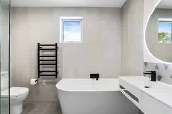 8/46 Andover Street, Merivale