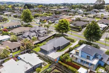 44 Inverness Drive, Pyes Pa