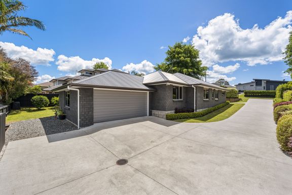 Sold - 44 Inverness Drive, Pyes Pa - realestate.co.nz