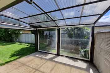 19 Buckingham Place, Springvale