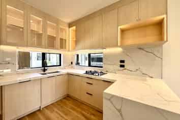 4d Tainui Terrace, Mangere Bridge