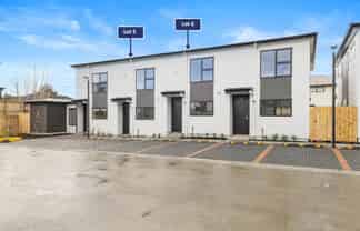 12/32 Tapuwae way, Mangere Bridge