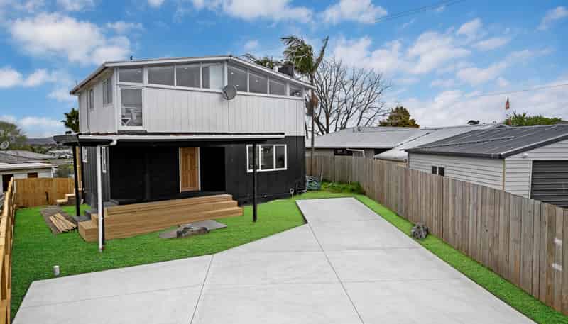 73 Holmes Road, Manurewa