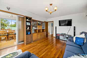 17 Waterlea Avenue, Mangere Bridge