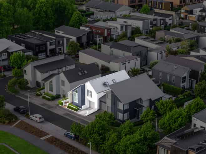 18 Liquidambar Drive, Hobsonville