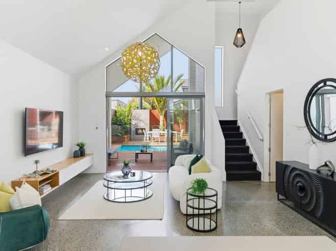 18 Liquidambar Drive, Hobsonville