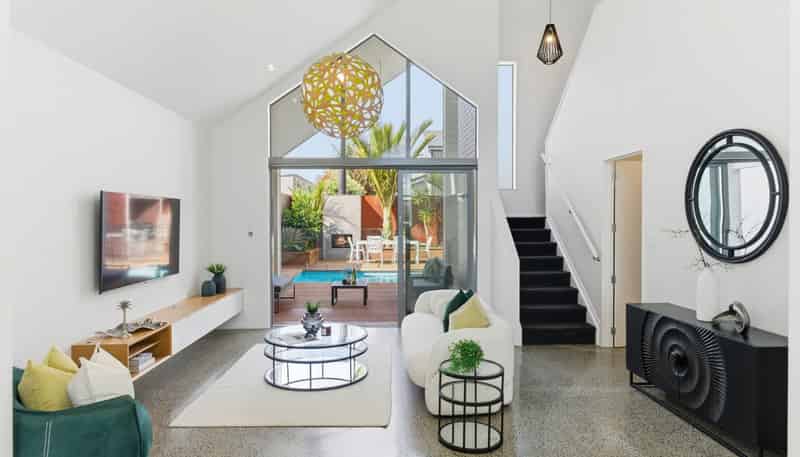 18 Liquidambar Drive, Hobsonville