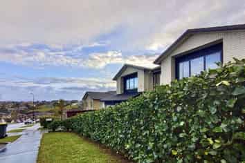 74 Harrowglen Drive, Northcross