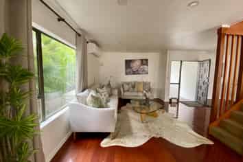 40 Tudor Road, Henderson