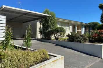 17 Hefford Place, Allenton