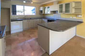 17 Hefford Place, Allenton