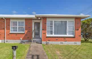 57 Weraroa Road, Levin