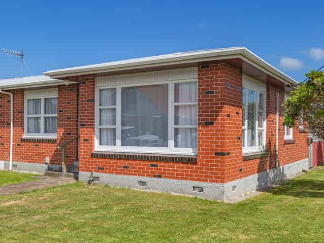 57 Weraroa Road, Levin