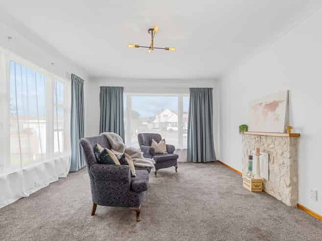 57 Weraroa Road, Levin