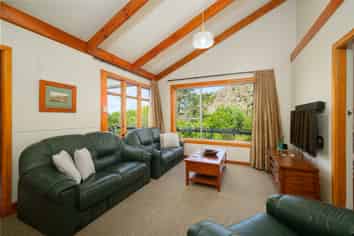 10 Valley Road, Kaikoura