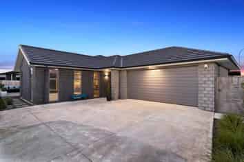 27 Hebe Crescent, Papamoa