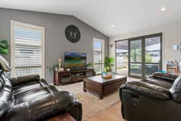 27 Hebe Crescent, Papamoa