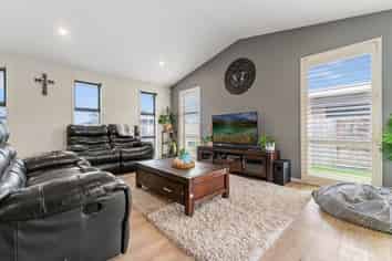 27 Hebe Crescent, Papamoa