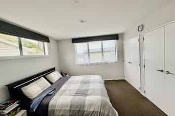 201a McLintock Street North, Johnsonville