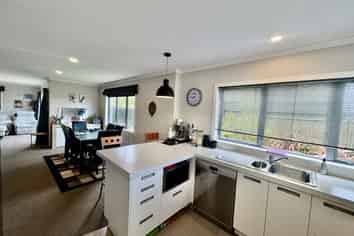 201a McLintock Street North, Johnsonville