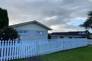 12 Fitzwater Place, Henderson