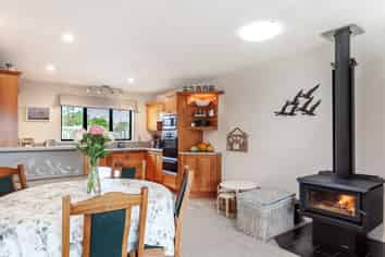 38 Weka Street, Oxford