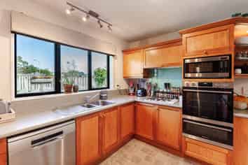 38 Weka Street, Oxford