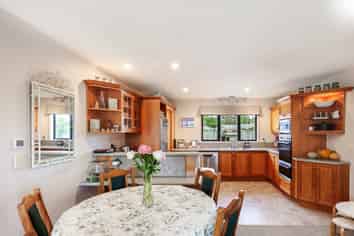 38 Weka Street, Oxford