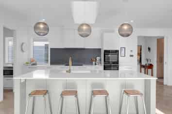 13 Pinehurst Crescent, Morrinsville