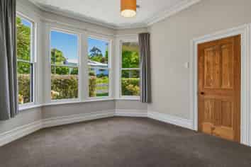 10 Glenross Street, GLENROSS