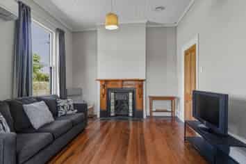 10 Glenross Street, GLENROSS