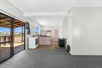 102 Kana Street, Mataura