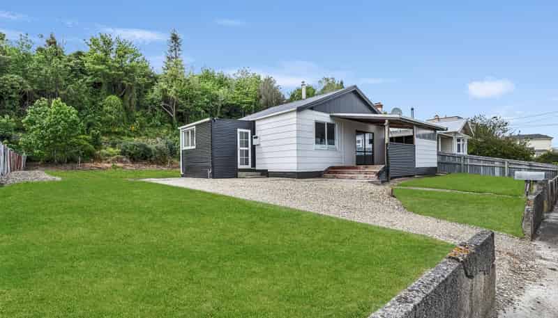 102 Kana Street, Mataura