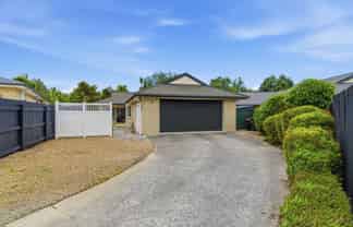 15 Tawai Dell, Pyes Pa