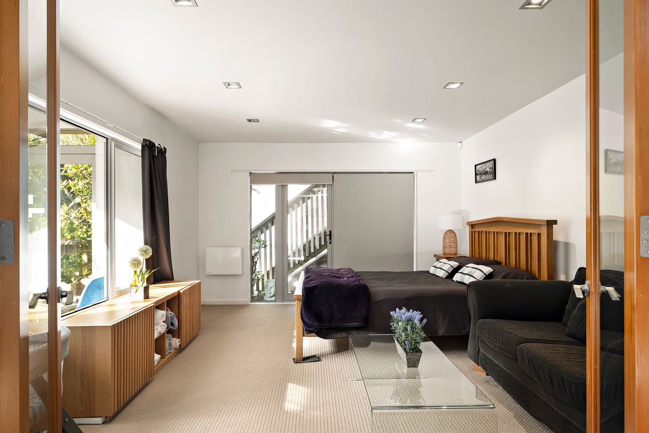 MODERN, LOW-MAINTENANCE FAMILY LIVING - Meer