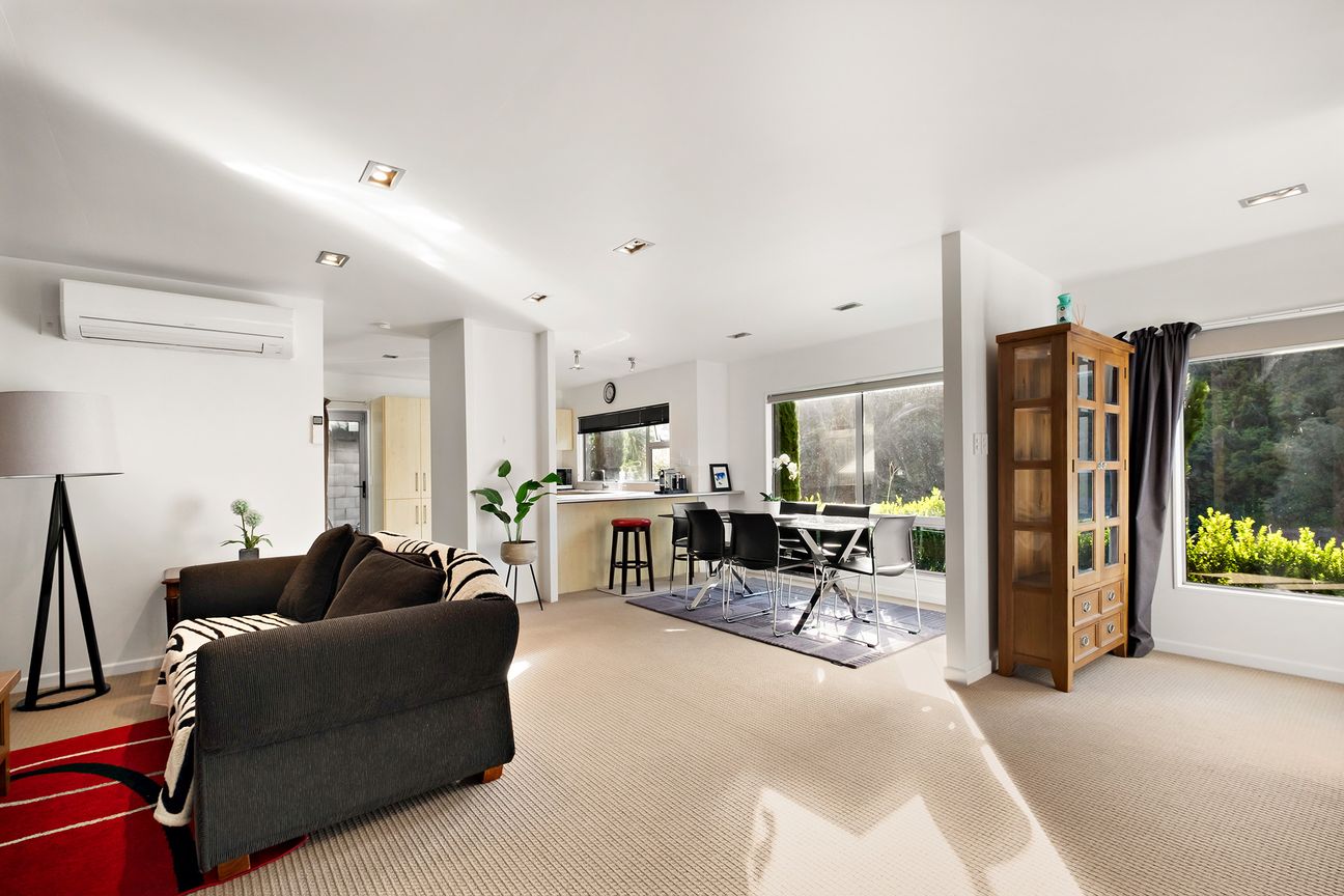 MODERN, LOW-MAINTENANCE FAMILY LIVING - Aanzicht 3
