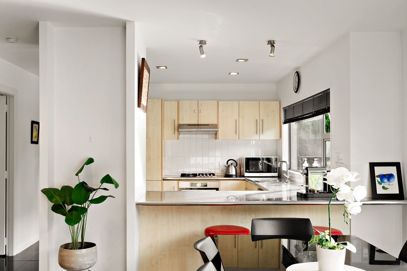 MODERN, LOW-MAINTENANCE FAMILY LIVING - Aanzicht 5